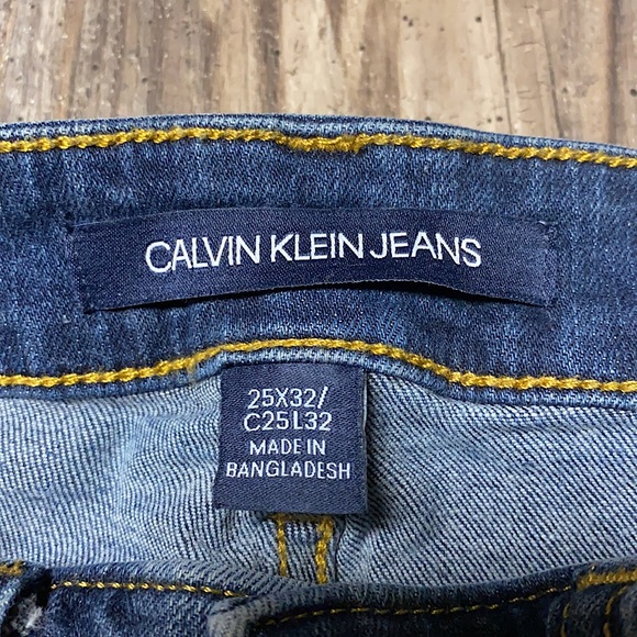 Calvin Klein Jeans Skinny Jeans - Picture 3 of 4